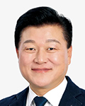 愼鏞漢(シン・ヨンハン)